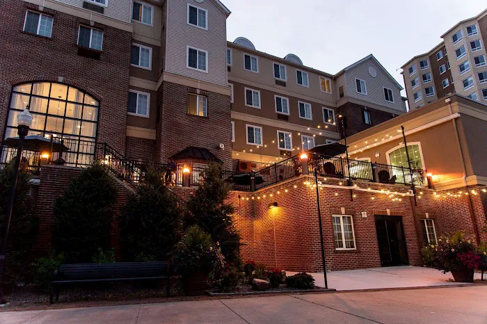 Staybridge Suites Rochester University by IHG 4