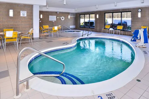 Fairfield Inn & Suites Rochester West/Greece 4