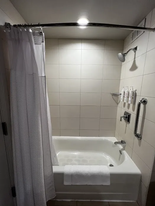 Rochester Airport Marriott 4