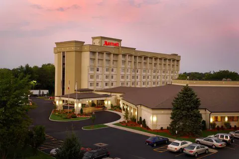 Rochester Airport Marriott 4