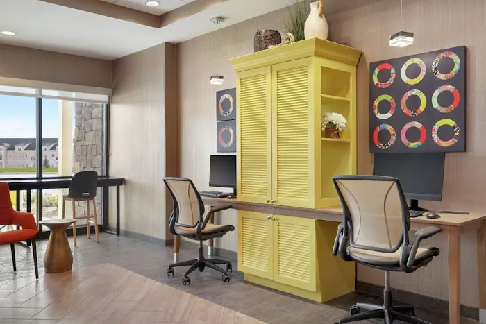 Home2 Suites by Hilton Rochester Greece 4