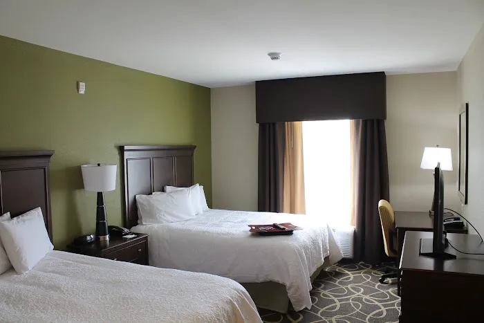 Hampton Inn & Suites Rochester/Henrietta 4