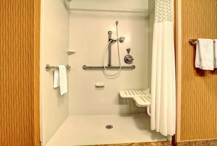 Hampton Inn & Suites Rochester/Henrietta 4