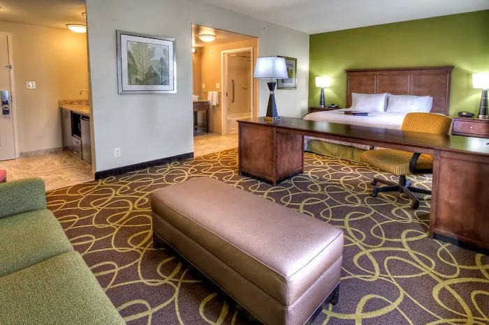 Hampton Inn & Suites Rochester/Henrietta 4