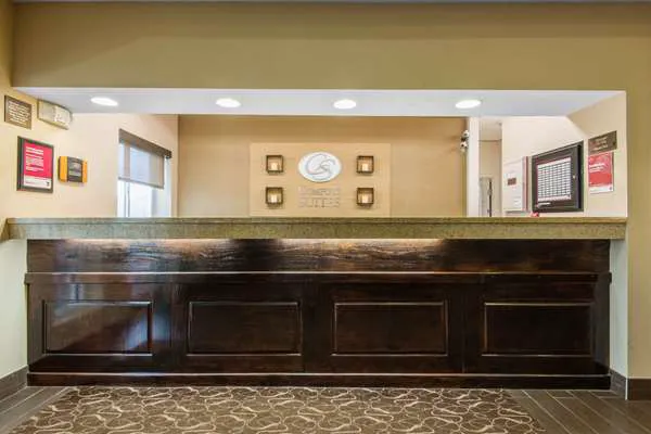 Comfort Suites Rochester Henrietta University Area 4