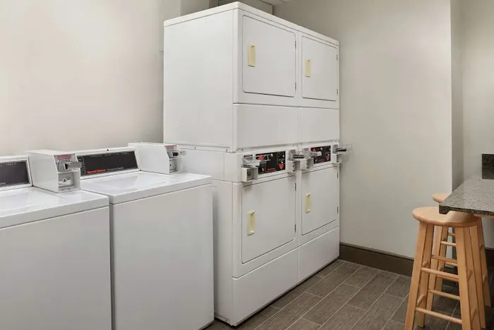 Homewood Suites by Hilton Rochester/Henrietta 4