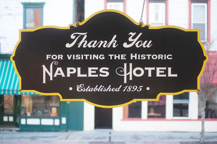 The Naples Hotel 4