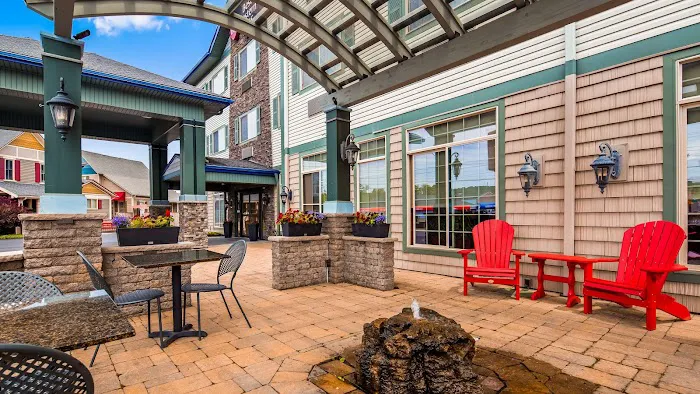 Best Western Plus Vineyard Inn & Suites 4