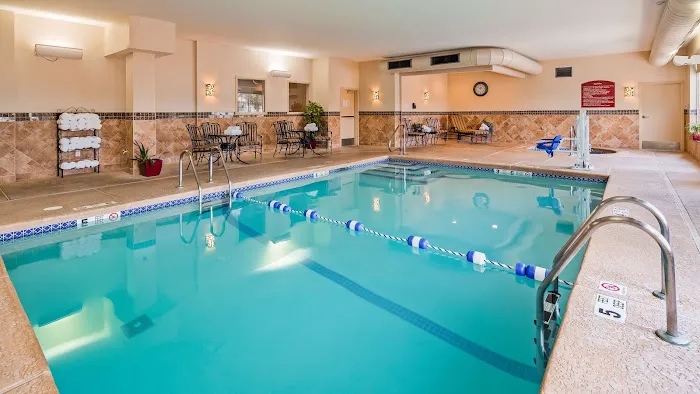 Best Western Plus Vineyard Inn & Suites 4