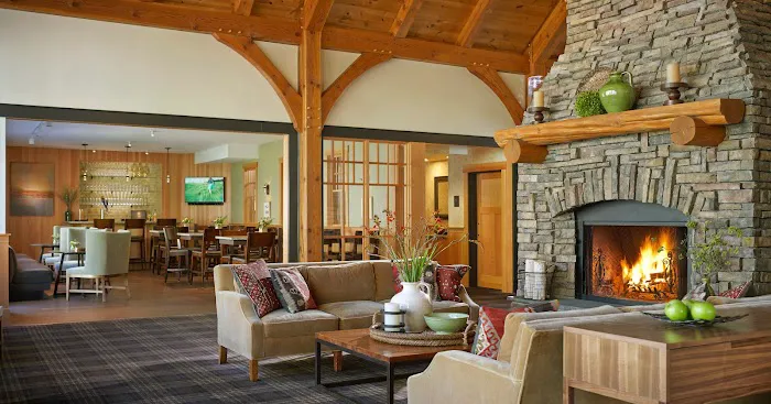 Green Mountain Suites Hotel 4
