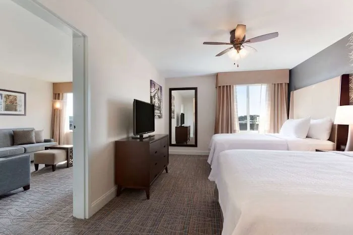 Homewood Suites by Hilton Burlington 4