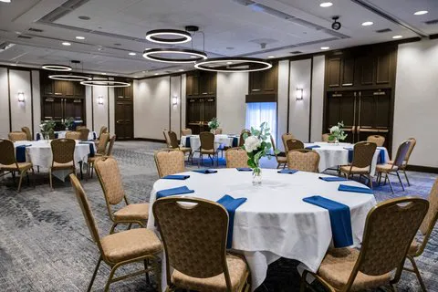 Delta Hotels Burlington 4