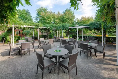 Delta Hotels Burlington 4