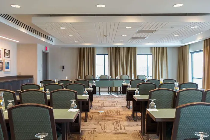 Hilton Garden Inn Burlington Downtown 5