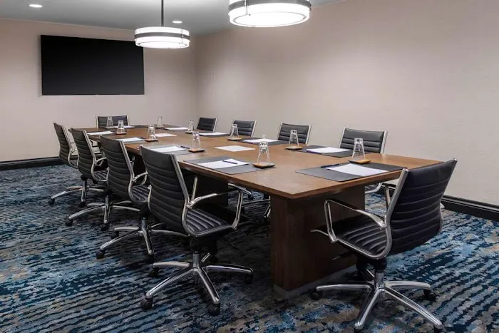 DoubleTree by Hilton Burlington Vermont 4