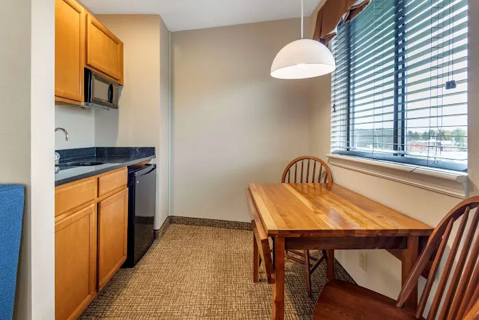 Comfort Inn & Suites Montpelier-Berlin 4