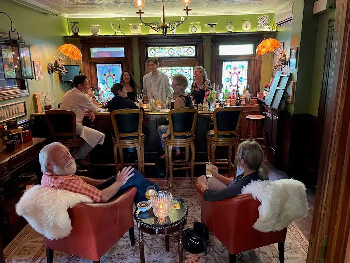 The Village Inn Of Woodstock 5