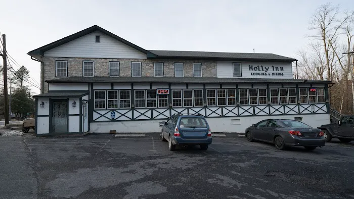 Holly Inn 4