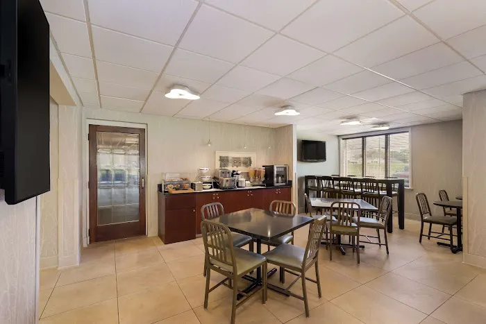 Best Western Lock Haven 4