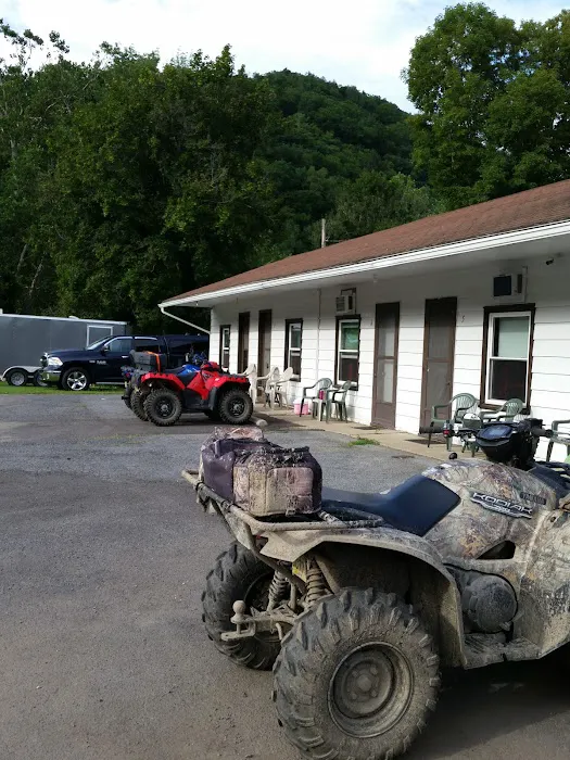 Kettle Creek Inn 4