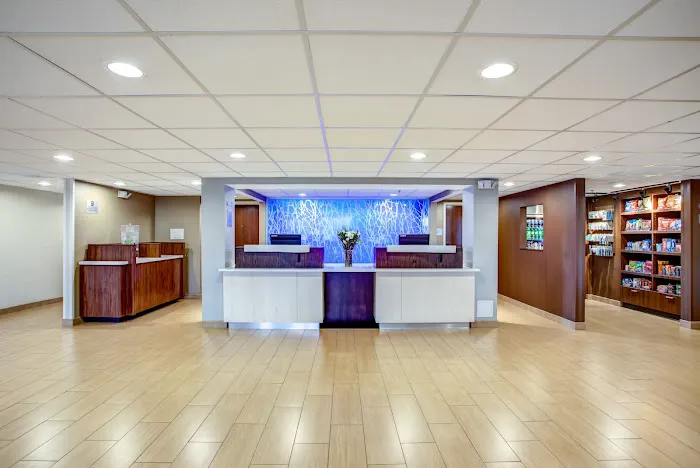 Fairfield Inn & Suites Springfield Holyoke 4