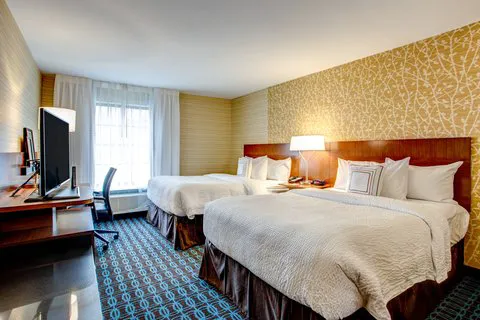 Fairfield Inn & Suites Springfield Holyoke 4