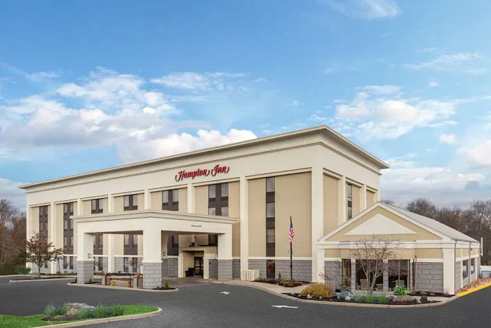 Hampton Inn Groton 5