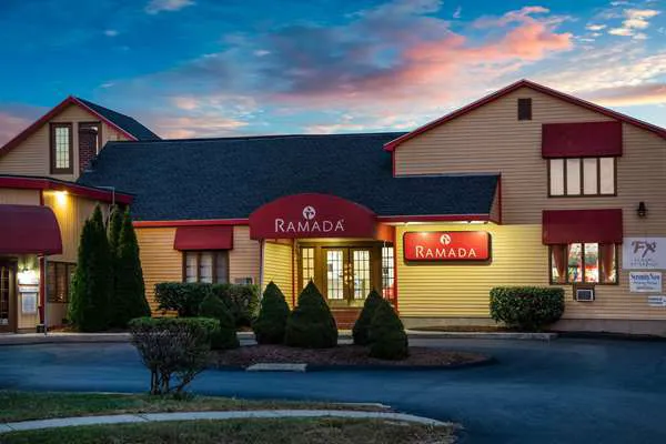 Ramada by Wyndham Groton 5