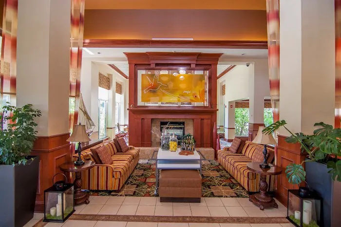 Hilton Garden Inn Mystic/Groton 5