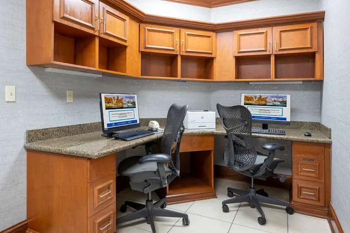 Hilton Garden Inn Mystic/Groton 5