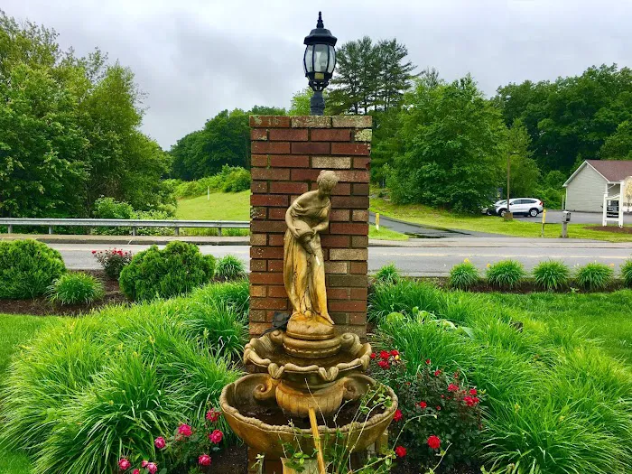 Scottish Inns Sturbridge, MA 5