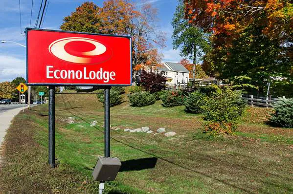 Econo Lodge Sturbridge Route 20 5