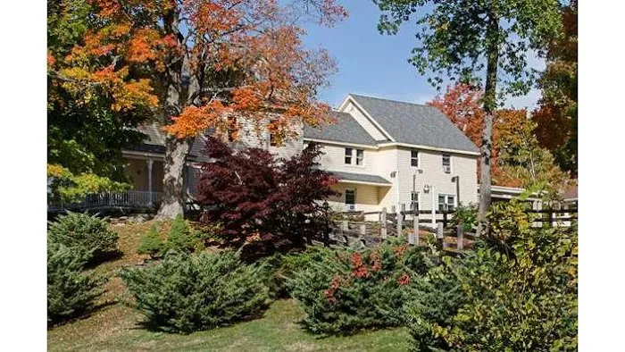 Econo Lodge Sturbridge Route 20 5