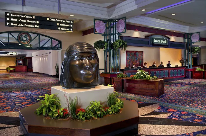 Great Cedar Hotel at Foxwoods 5