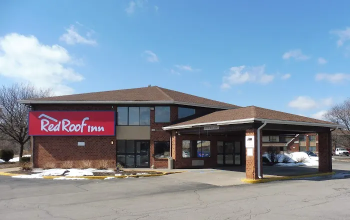 Red Roof Inn Rochester - Airport 4