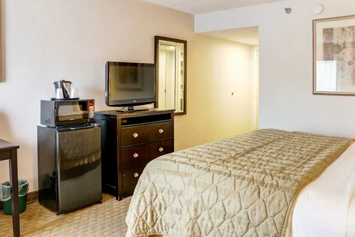 Radiance Inn and Suites 4