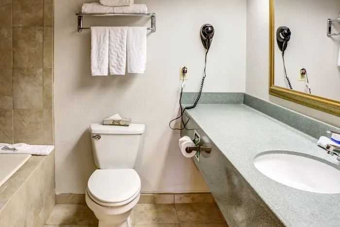 Radiance Inn and Suites 4