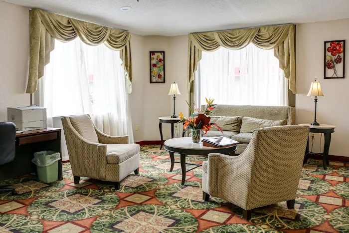 Radiance Inn and Suites 4