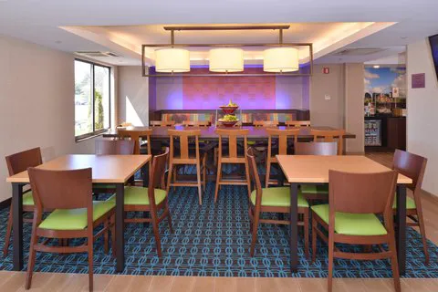 Fairfield Inn Rochester Henrietta/University Area 4