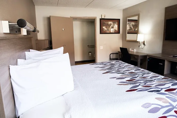 Red Roof Inn Rochester - Henrietta 4
