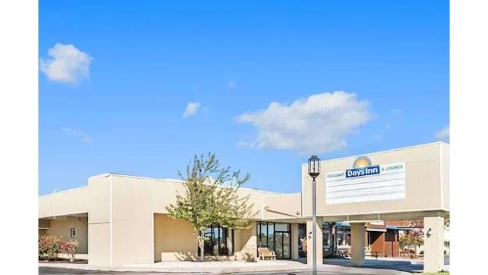 Days Inn by Wyndham Henrietta/Rochester Area 4