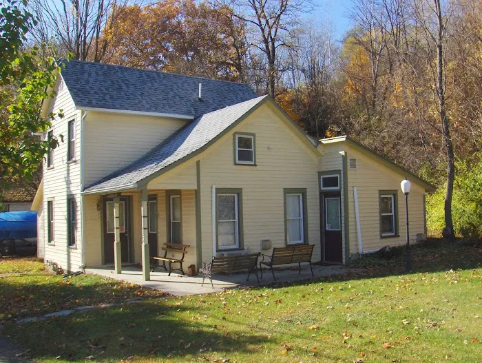 Hammondsport Lodging 4