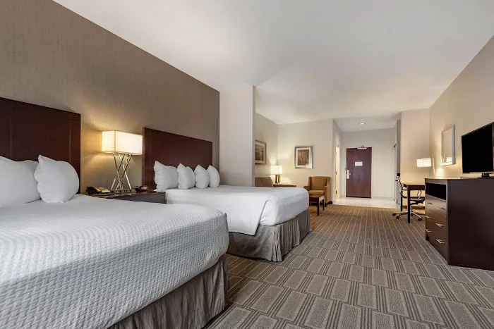 Best Western Plus The Hammondsport Hotel 4