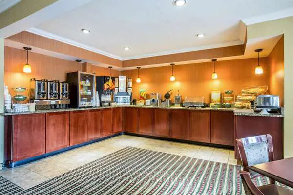 Quality Inn Colchester - Burlington 4
