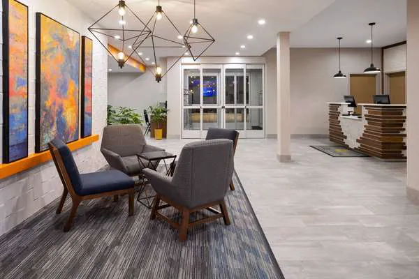 Hawthorn Extended Stay by Wyndham Williston/Burlington 5