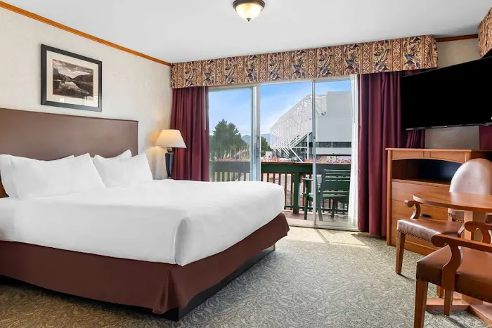 Best Western Adirondack Inn 4
