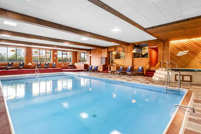 Best Western Adirondack Inn 4