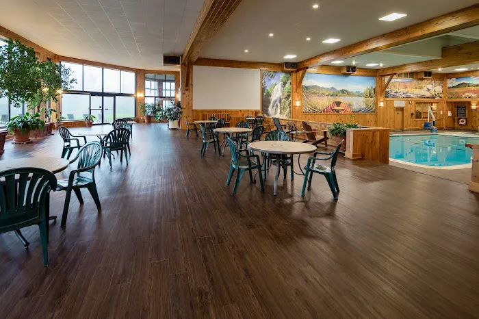 Crowne Plaza Lake Placid, an IHG Hotel 4