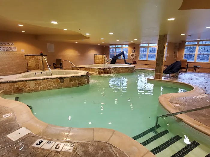 Courtyard Lake Placid 4