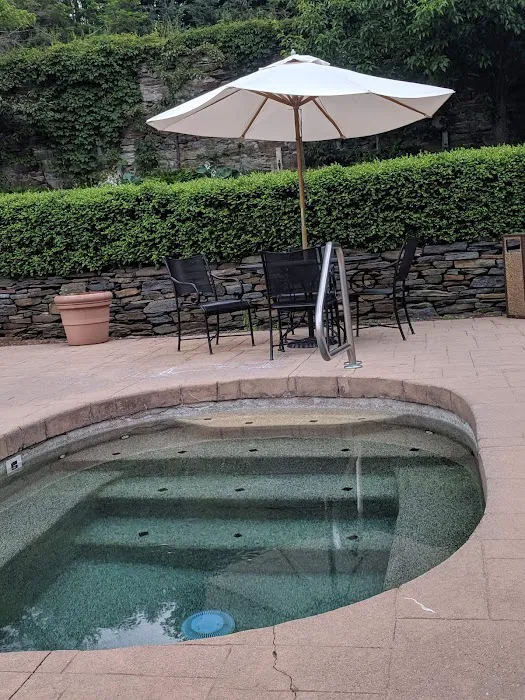 Castle Hill Resort and Spa 5
